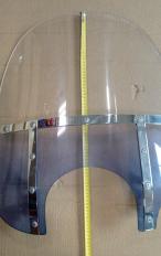 Фирменное ветровое стекло на круизёр или чоппер с дефектом